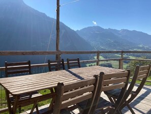 Outdoor dining - Zeltferien Into the Wäid "Panoramazelt" by Interhome (Ennetmoos)
