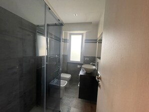 Bathroom - Casa Patty by Interhome (Rapallo)