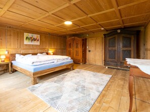 Internet - Liebevoll sanierte Wohnung in einem alten Bregenzerwälderhaus by Interhome (Schwarzenberg)