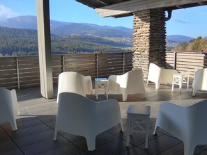 Terrace/patio - BayVista, die Bayerwald Lodge mit Bergblick by Interhome (Lam)