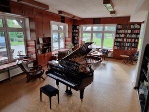 Interior - Wohnung Mozart by Interhome (Großefehn)