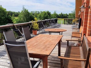 Outdoor dining - Wohnung Mozart by Interhome (Großefehn)