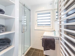 Towels - Hausboot Seestern am Bärwaldersee by Interhome (Weißwasser)