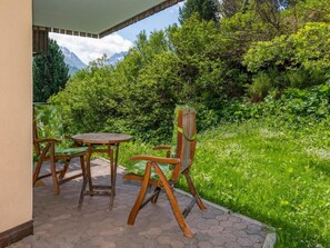 Outdoor dining - Pra d'Sura 211 by Interhome (Maloja)