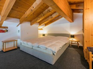 3 bedrooms, internet
