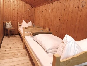 4 bedrooms, Internet - Berg Hütte Hochpillberg by Interhome (Pill)