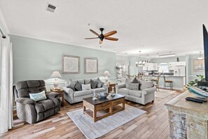 Interior - Magnolia North 4847-105 (Myrtle Beach)
