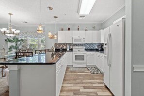 Interior - Magnolia North 4847-105 (Myrtle Beach)