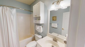 Interior - Magnolia Place 4695-103 (Myrtle Beach)