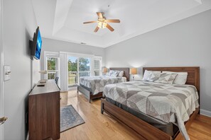 Interior - World Tour 1009-302 (Myrtle Beach)