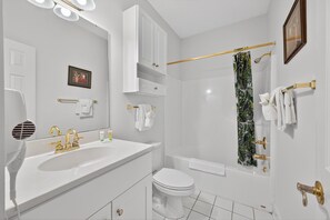 Interior - Magnolia Place 4627-201 (Myrtle Beach)