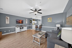 Interior - Magnolia North 4843-103 (Myrtle Beach)