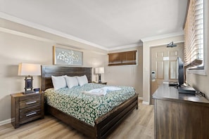 Interior - Meridian Plaza 1401 (Myrtle Beach)