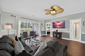Interior - Magnolia Place 4793-103 (Myrtle Beach)