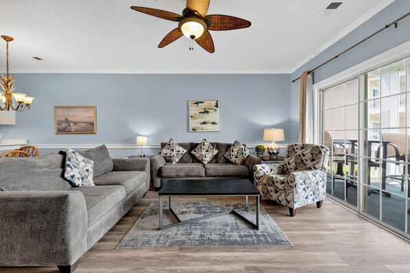 Interior - Magnolia North 4827-202 (Myrtle Beach)