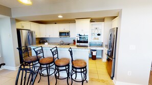 Interior - Ocean Blue 203 (Myrtle Beach)