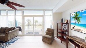 Interior - Ocean Blue 203 (Myrtle Beach)