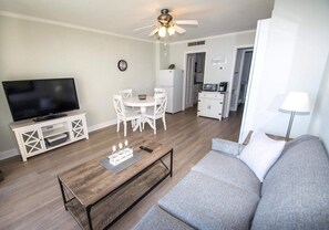 Interior - Ocean Dunes 6054 (Myrtle Beach)