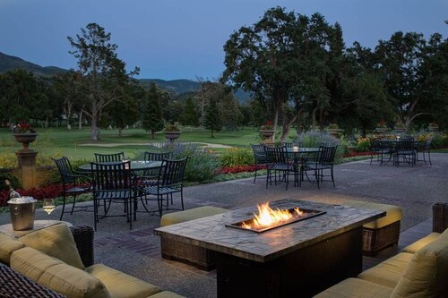 Charming Napa Retreat Walk to Wineries & Dining