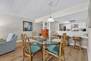 Interior - Brigadune 2C (Myrtle Beach)