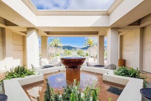 Interior - Elegant Napa Escape Walk to Wineries & Dining (Napa)