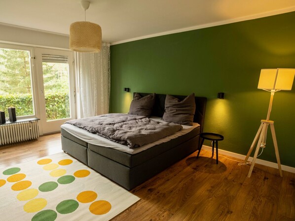 5 Schlafzimmer, Internetzugang