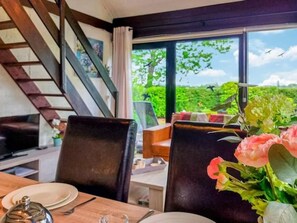 Dining - Zeeuwse Rust Stavenisse by Interhome (Stavenisse)