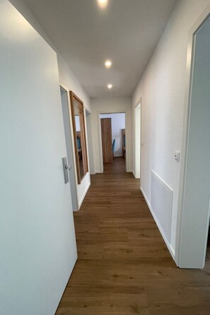 Interior - Kernsanierte Ferienwohnung in zentraler Lage by Interhome (Wilhelmshaven)
