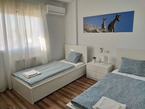 3 bedrooms, Internet - Helles Haus mit Aussicht und privatem Pool by Interhome (Güevéjar)