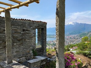 Property grounds - Traumhaftes Tessiner Haus mit Weitblick by Interhome (Minusio)