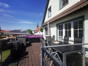 Outdoor dining - Rügenferienhaus Souterrain by Interhome (Gingst)