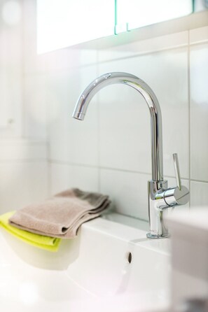 Towels - für 2 Personen ca. 33 m² in Vomp, Tirol (Unterinntal) by Interhome (Vomp)