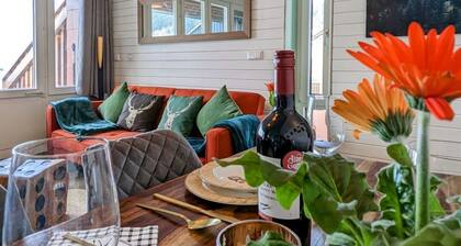 Schwarzwald Loft mit Schwimmbad und herrlicher Aussicht by Interhome