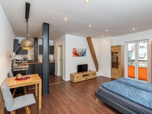 1 bedroom, Internet