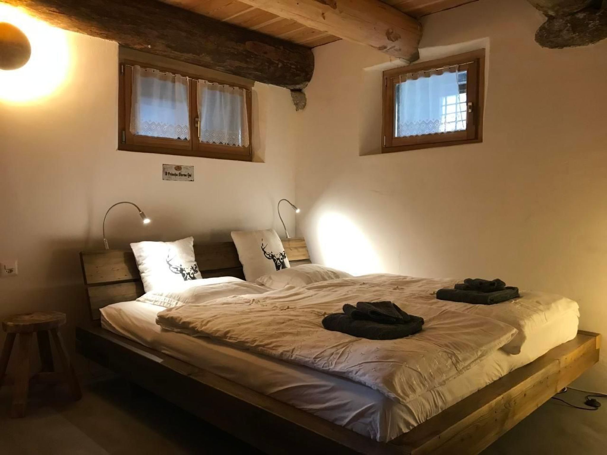 2 bedrooms, Internet