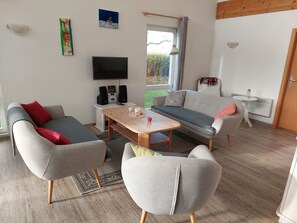 TV - Haus Ostseeblick by Interhome (Damshagen)