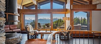 Sunny chalet, great for skiing in AnzĂšre or Crans-Montana