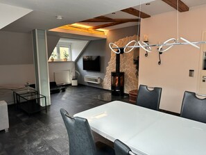 Dining - Fe-Wo  Parkblick by Interhome (Bad Elster)