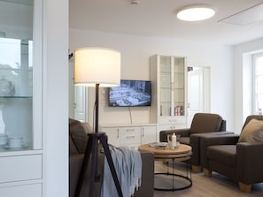 Living area - Gut Groß Fedderwarden, Fewo Alma by Interhome (Burhave)