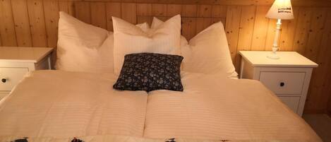 3 chambres, accĂšs Internet