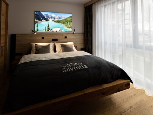 Moderne Wohnung mit einer wunderschönen Aussicht by Interhome