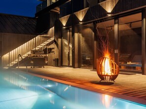 A heated pool - Paznauner Villen - Villa II. by Interhome (See)