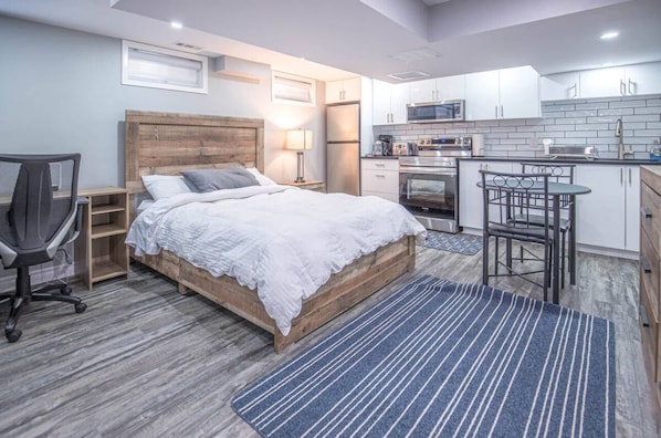 アイロン / アイロン台、WiFi、ベッドシーツ