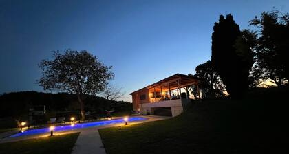 dasSonnenblick - Landhaus dasThomas by Interhome