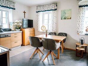 Dining - dasSonnenblick - Landhaus dasThomas by Interhome (Henndorf im Burgenland)