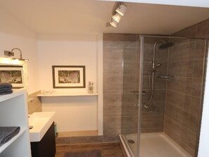 Bathroom - in Wernigerode mit Grill und Garten by Interhome (Wernigerode)