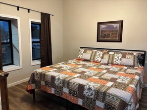 Ferros/tábuas de passar roupa, Wi-Fi, roupa de cama