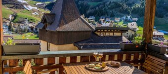 mit Blick in die Berge by Interhome