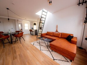 TV - Mühldorf Innblick by Interhome (Mühldorf)