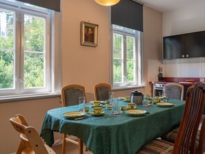 Dining - Bahnhof Paulinzella by Interhome (Königsee)